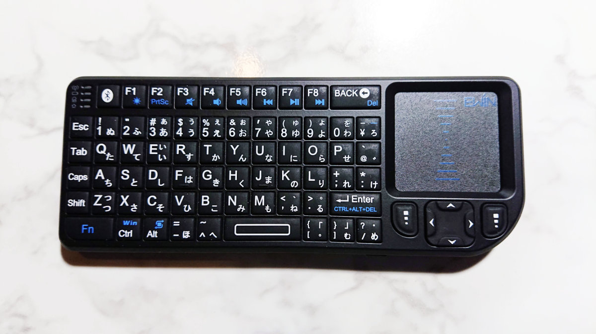 スマホサイズの超小型フルキーボード！ Ewin Mini Bluetooth キーボードのレビュー | ULTRA-Base Blog